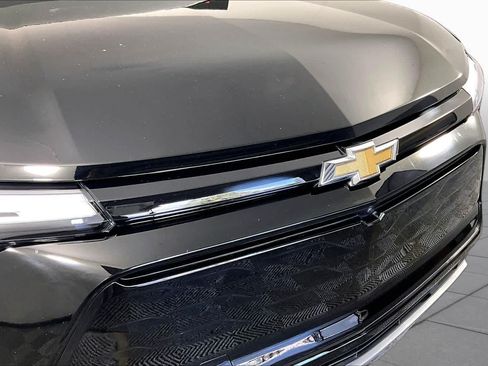 Used 2024 Chevrolet Blazer EV LT AWD/4WD image 25