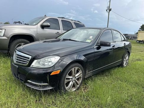 Used 2014 Mercedes-Benz C 300 4MATIC Sedan image 14