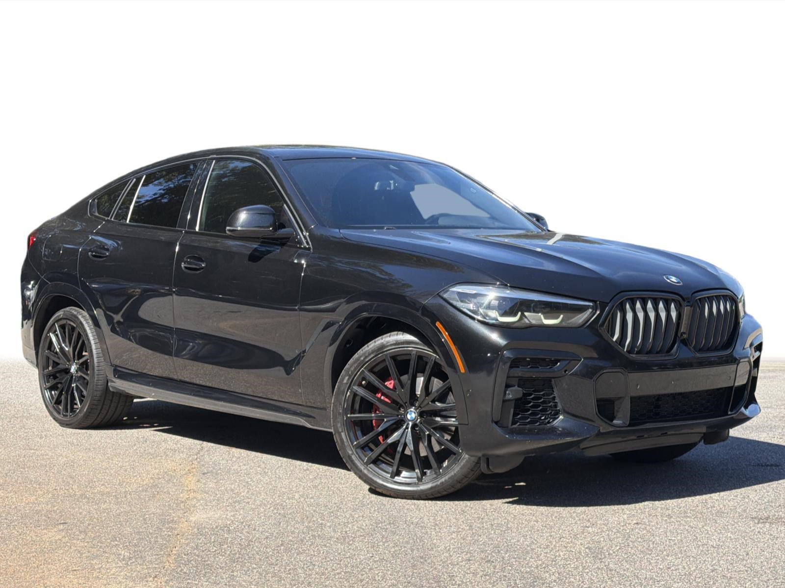 Used 2022 BMW X6 xDrive40i w/ M Sport Package AWD/4WD image 2