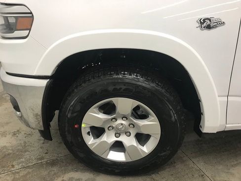 New 2026 RAM 1500 4x4 Crew Cab image 51