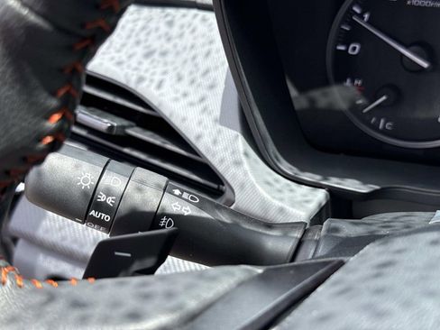 New 2026 Subaru Crosstrek 2.5i Limited AWD/4WD image 40