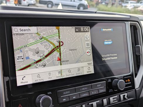 Used 2025 Nissan Frontier SL image 23