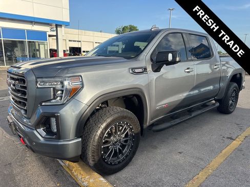 Used 2021 GMC Sierra 1500 AT4 w/ AT4 Value Package AWD/4WD image 2