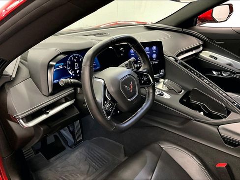 Used 2021 Chevrolet Corvette Stingray Coupe w/ 1LT RWD image 16