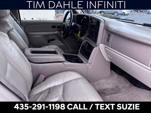 Used 2006 GMC Yukon XL SLT w/ SLT Preferred Equipment Group image 15