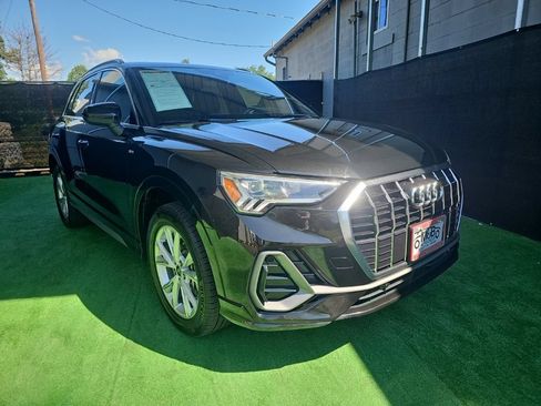 Used 2023 Audi Q3 2.0T Premium AWD/4WD image 2