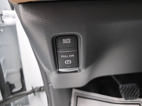 New 2026 INFINITI QX80 Luxe w/ Cargo Package image 36