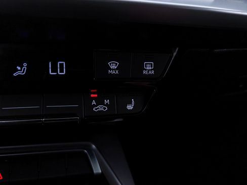 Used 2022 Audi A3 2.0T Premium FWD image 24