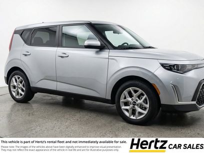 Used 2025 Kia Soul LX w/ LX Technology Package