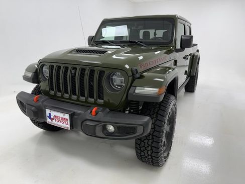 Used 2021 Jeep Gladiator Mojave AWD/4WD image 4
