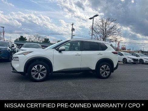 Certified 2023 Nissan Rogue SV w/ SV Premium B Package AWD/4WD image 10