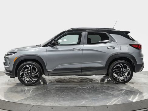 Used 2026 Chevrolet TrailBlazer RS w/ Driver Confidence Package AWD/4WD image 2