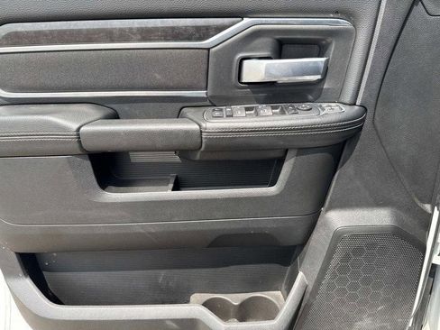 Used 2024 RAM 2500 Big Horn w/ Bed Utility Group image 7