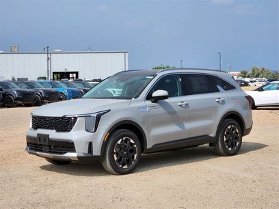 New 2026 Kia Sorento S w/ S Panoramic Sunroof Package