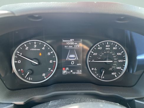 Used 2025 Subaru Forester Premium AWD/4WD image 21