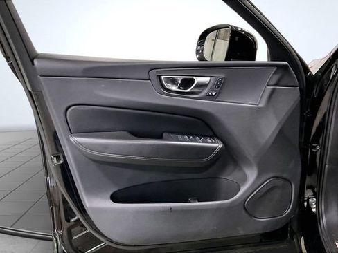 Certified 2023 Volvo XC60 B5 Core w/ Climate Package AWD/4WD image 26