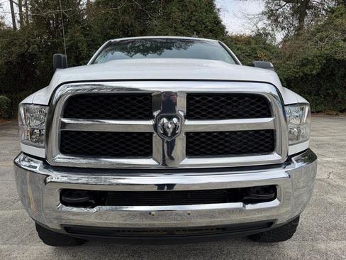 Used 2017 RAM 2500 SLT w/ Luxury Group image 15