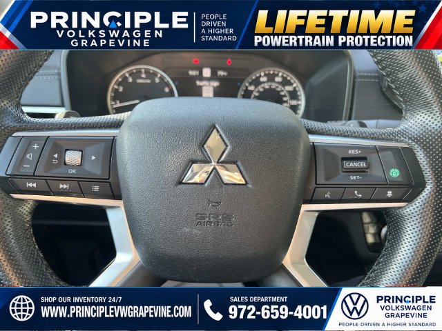 Used 2024 Mitsubishi Outlander SE FWD image 15