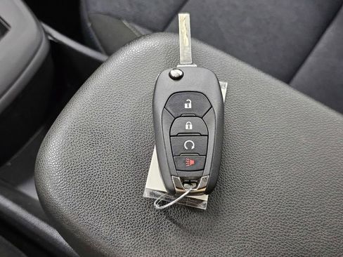 Used 2024 Chevrolet Trax LS w/ LS Convenience Package FWD image 33