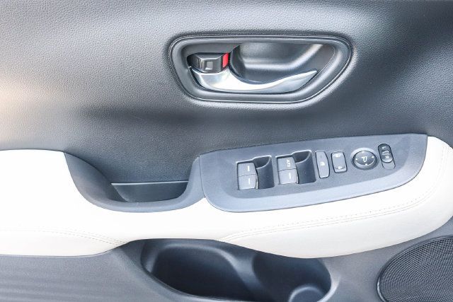 Used 2027 Honda HR-V LX image 21