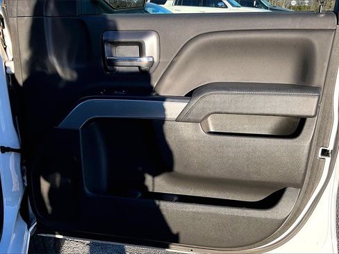 Used 2018 Chevrolet Silverado 1500 LT w/ All Star Edition image 20