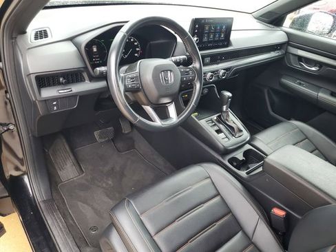 Used 2025 Honda CR-V Sport-L image 4