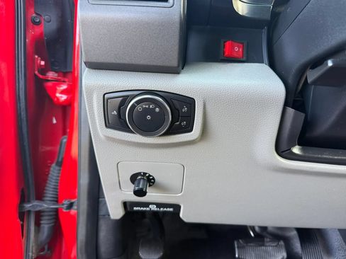 Used 2017 Ford F250 XL AWD/4WD image 40