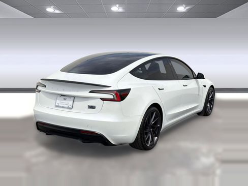 Used 2025 Tesla Model 3 Performance AWD/4WD image 8