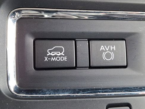 Certified 2022 Subaru Ascent Limited w/ Technology Package image 24