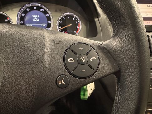 Used 2008 Mercedes-Benz C 350 Sport image 13