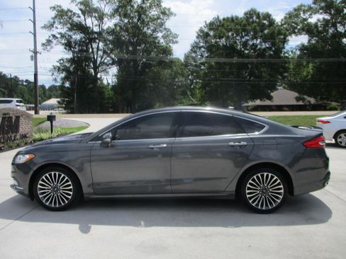 Used 2018 Ford Fusion Titanium AWD/4WD image 7