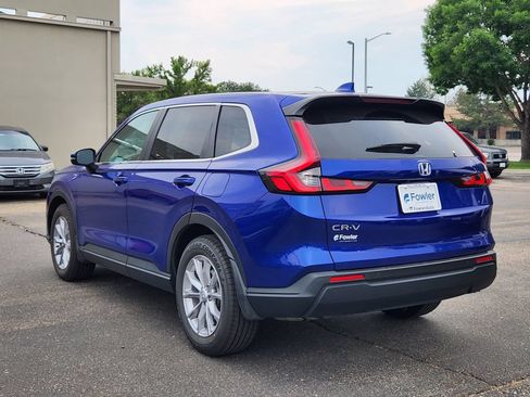 Used 2025 Honda CR-V EX-L image 5