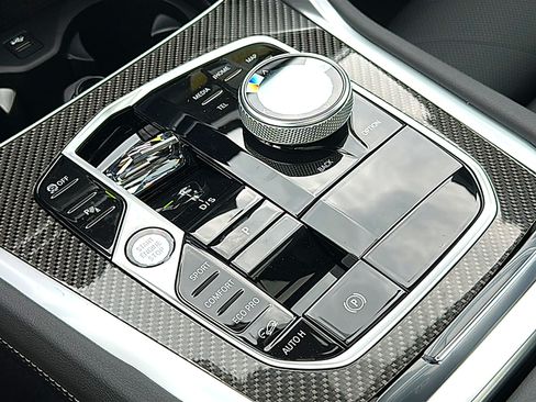 New 2027 BMW X6 M60i AWD/4WD image 25
