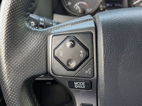 Used 2020 Toyota Tacoma TRD Sport AWD/4WD image 25