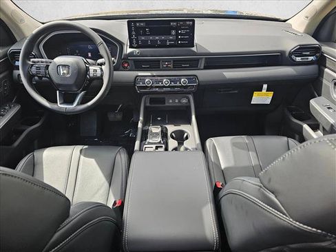 New 2026 Honda Pilot Touring image 15