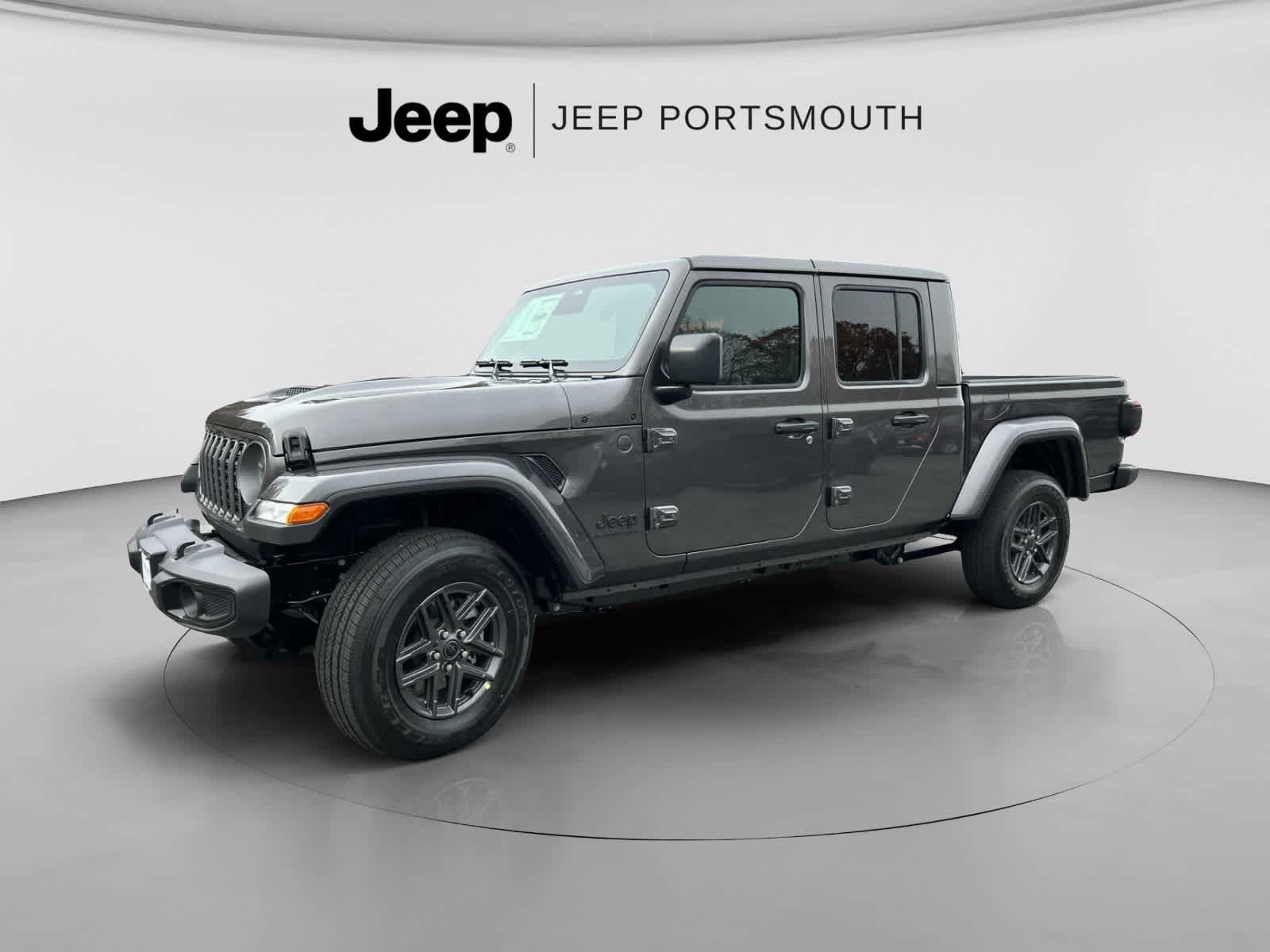 New 2026 Jeep Gladiator Sport AWD/4WD image 14