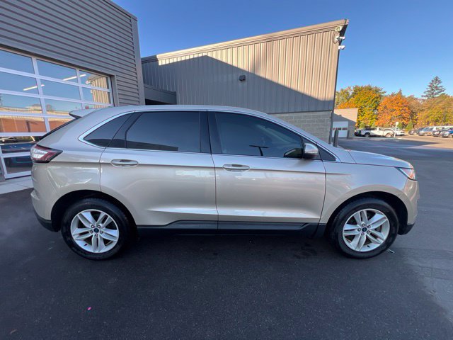Used 2018 Ford Edge SEL w/ Equipment Group 201A AWD/4WD image 4