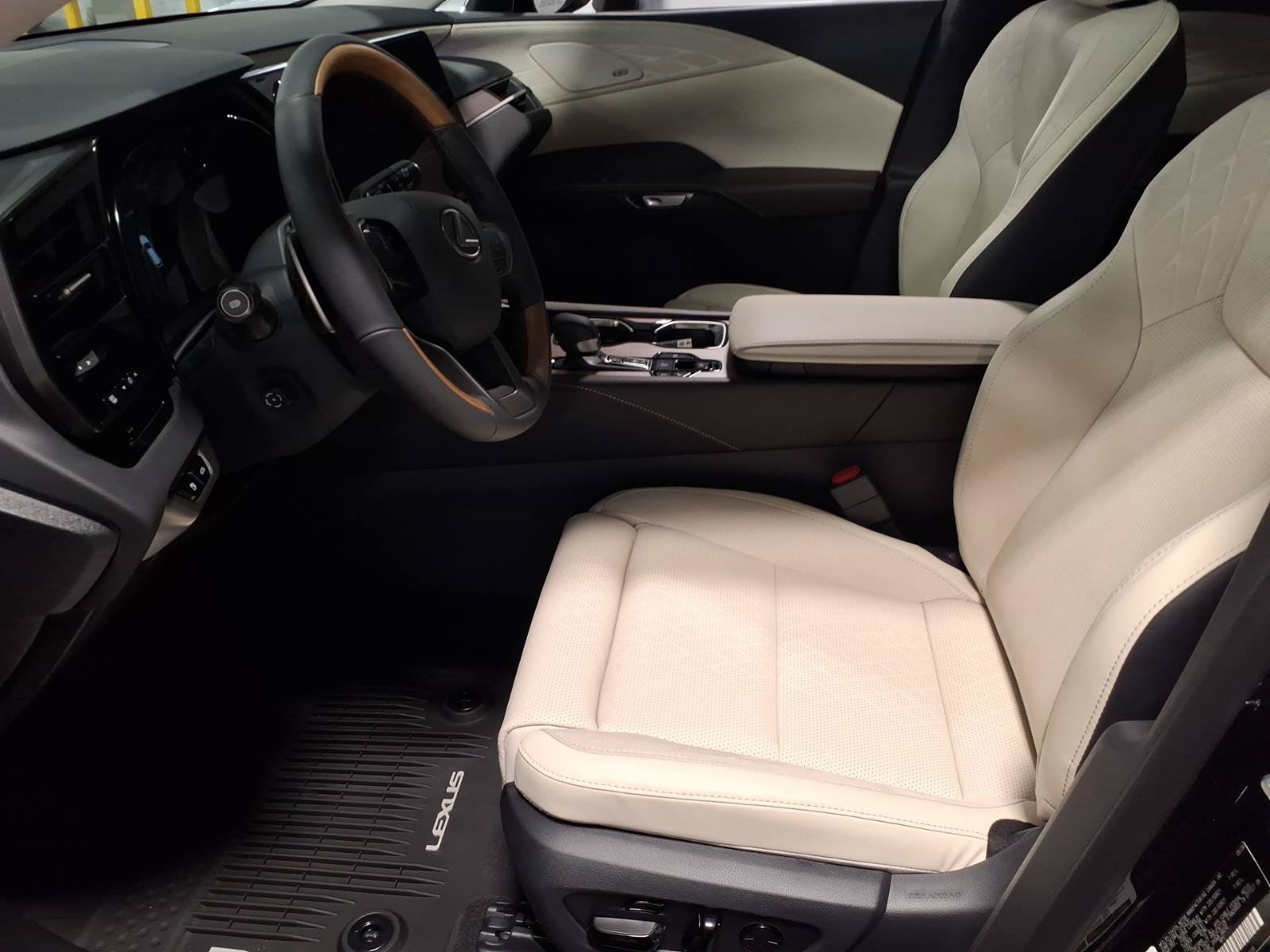 New 2026 Lexus RX 350 w/ Convenience Package AWD/4WD image 5