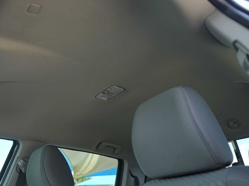 Used 2022 Toyota Tacoma SR w/ SR Convenience Package RWD image 26