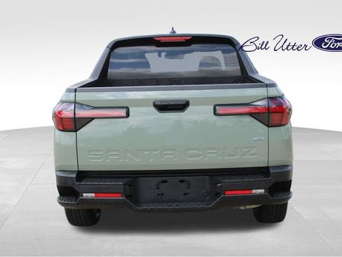 Used 2024 Hyundai Santa Cruz SE AWD/4WD image 6