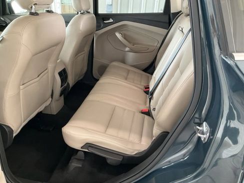 Used 2019 Ford Escape Titanium image 20