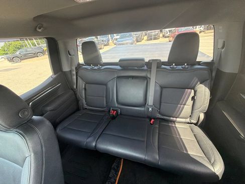 Used 2024 GMC Sierra 1500 Elevation w/ X31 Off-Road Package AWD/4WD image 7