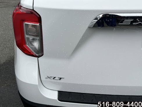 Used 2023 Ford Explorer XLT w/ Equipment Group 202A AWD/4WD image 34