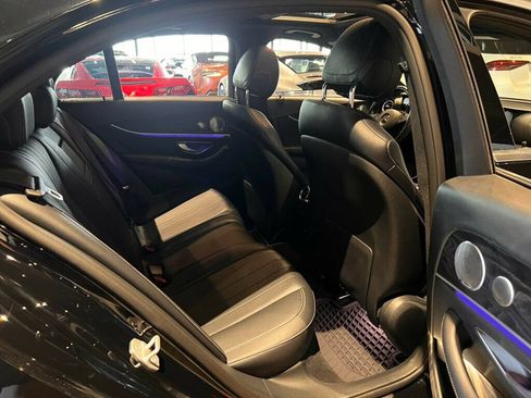 Used 2017 Mercedes-Benz E 300 image 27