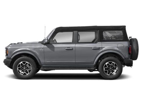 Used 2025 Ford Bronco Outer Banks AWD/4WD image 3