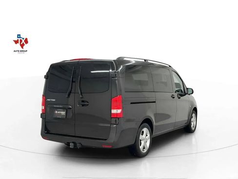 Used 2016 Mercedes-Benz Metris Passenger image 6