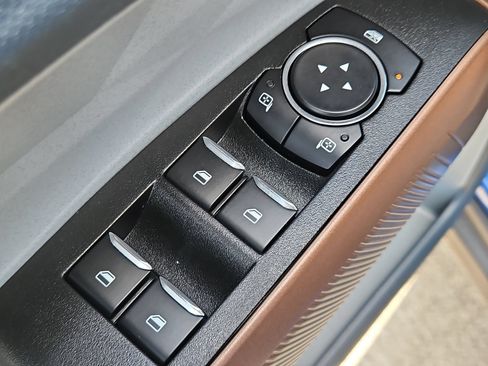 Used 2024 Ford Maverick Lariat FWD image 19