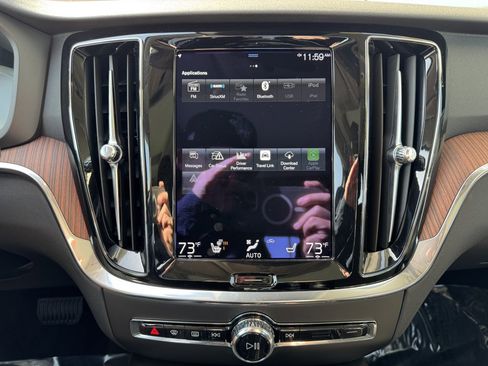 Used 2022 Volvo S60 T8 R-Design Expression w/ Premium Package image 22