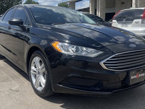 Used 2018 Ford Fusion S image 3