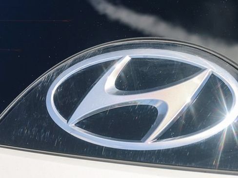 Certified 2024 Hyundai Tucson SEL FWD image 13